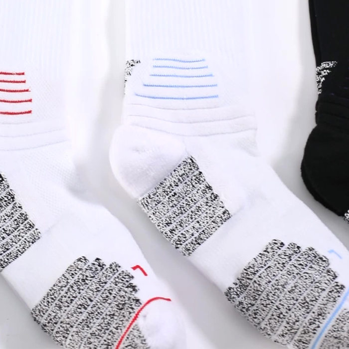 3 Pairs Non-Slip Elite Basketball Socks Test Sample